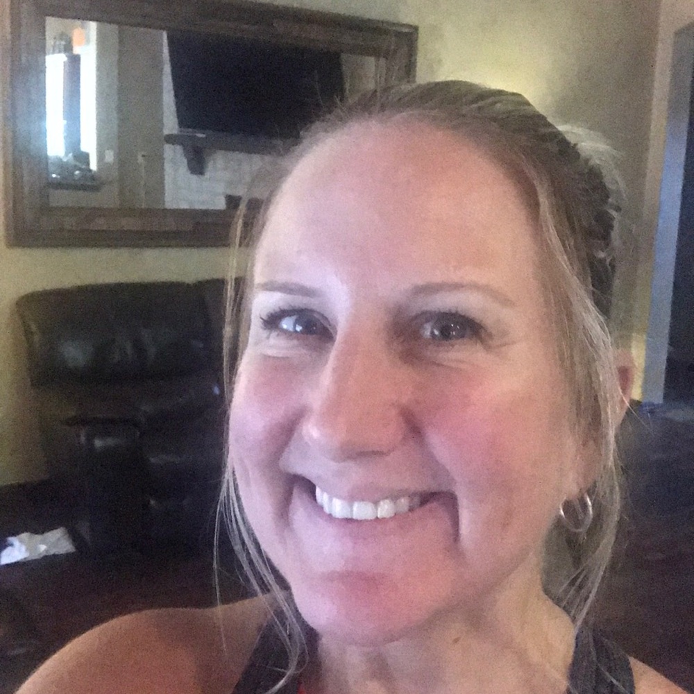 Meet your Posher, Beth